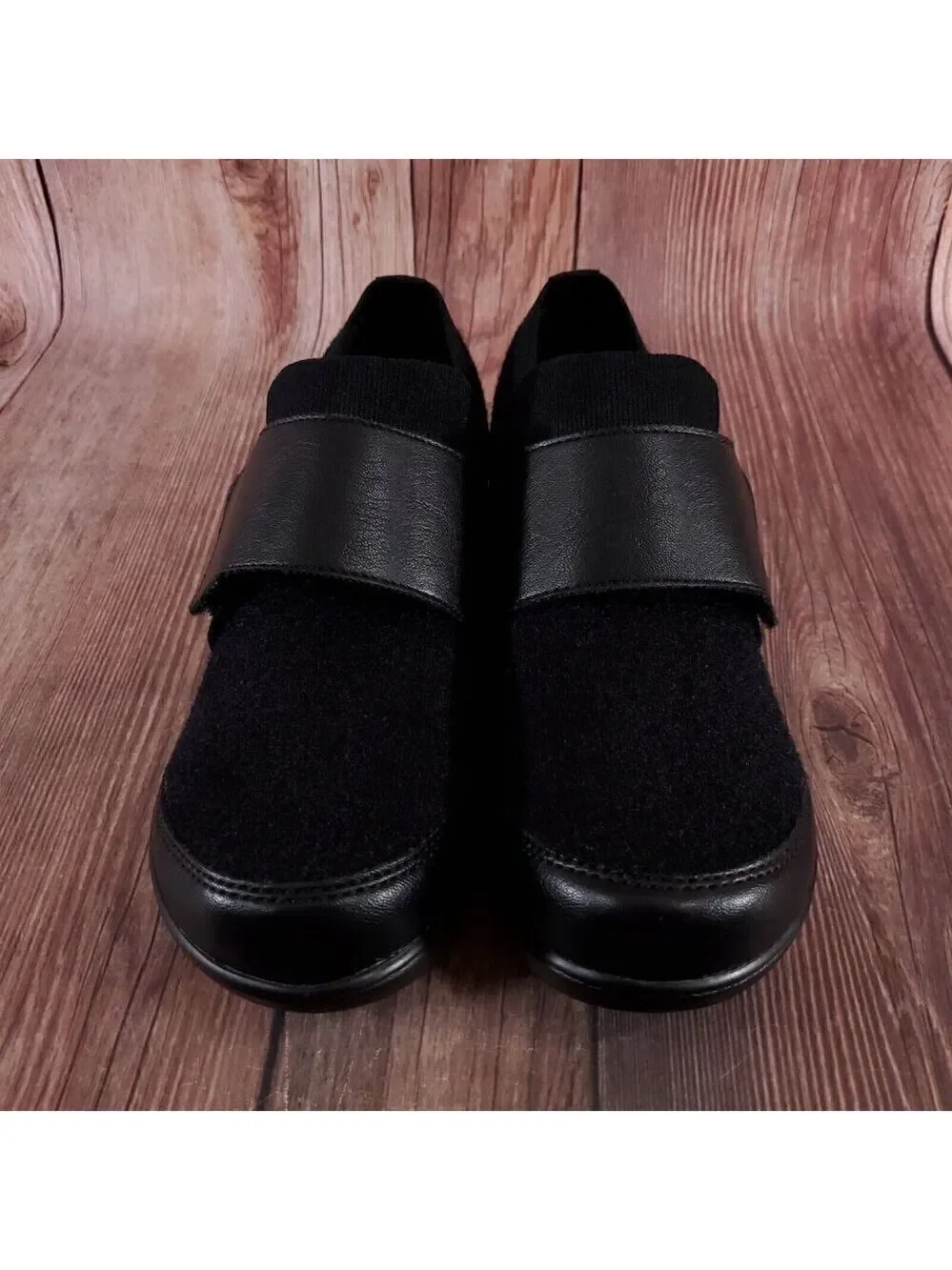 Traq by Alegria Womens Size 41 US 10.5-11 Qwik Cozy Black Slip On Walking Shoes